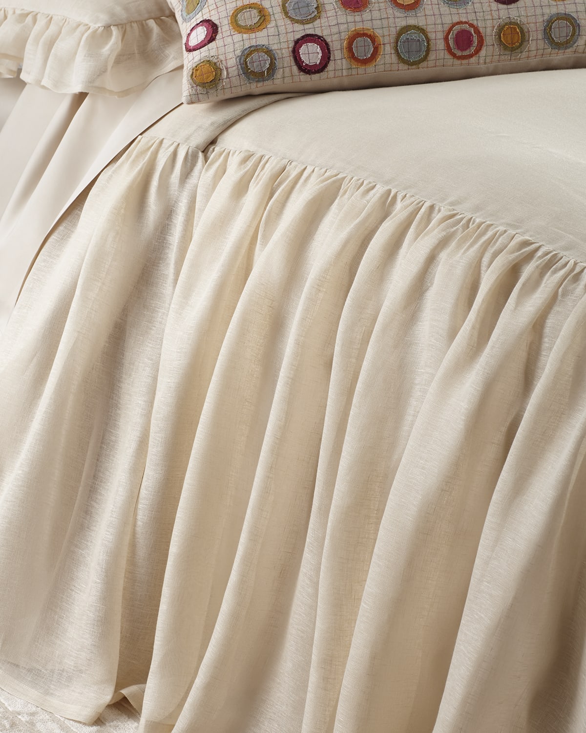 Image Pine Cone Hill Twin Savannah Tea Stain Skirted Coverlet
