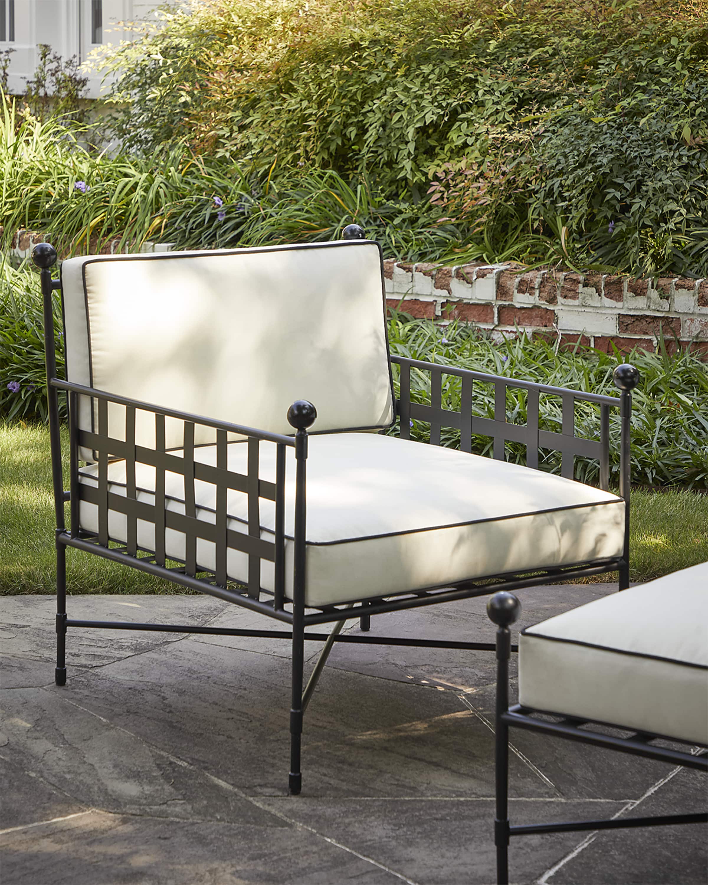 Avery Neoclassical Outdoor Lounge Chair