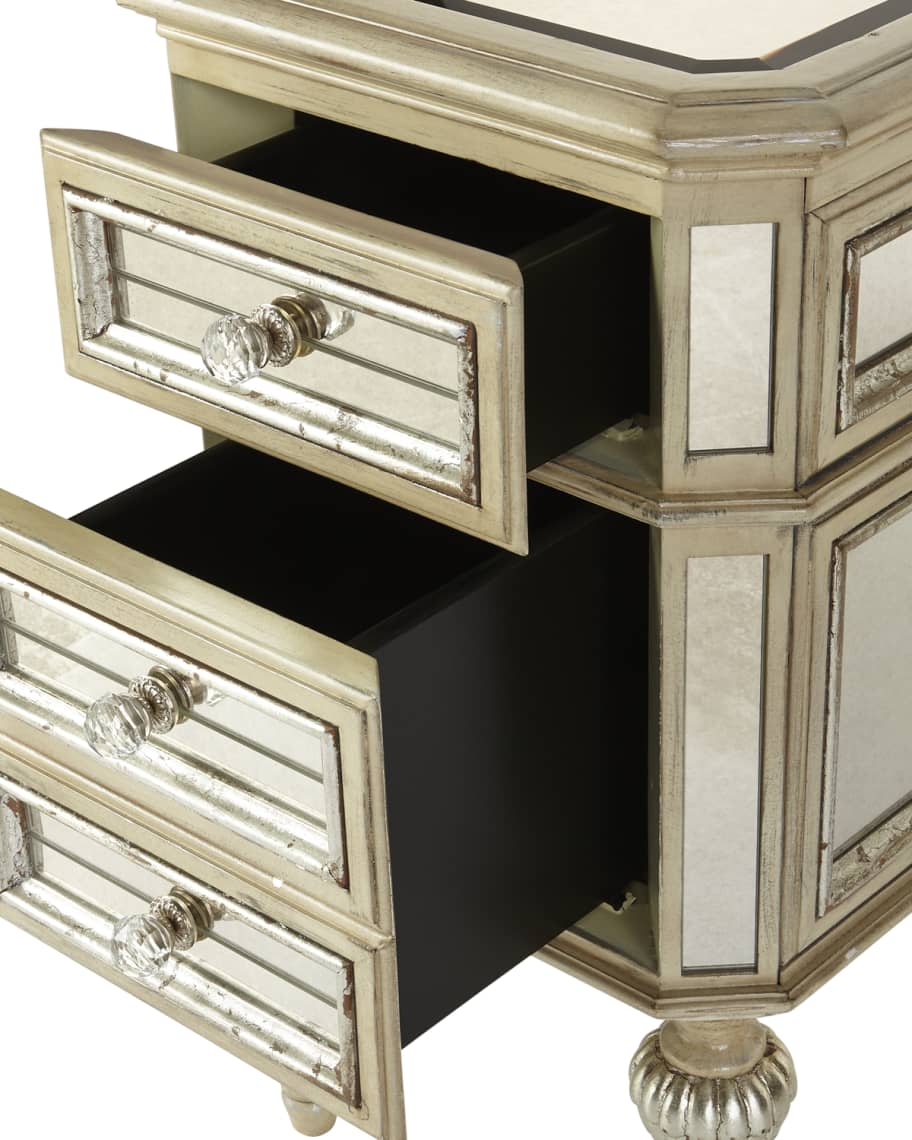 Image 3 of 6: Dresden Mirrored Side Table