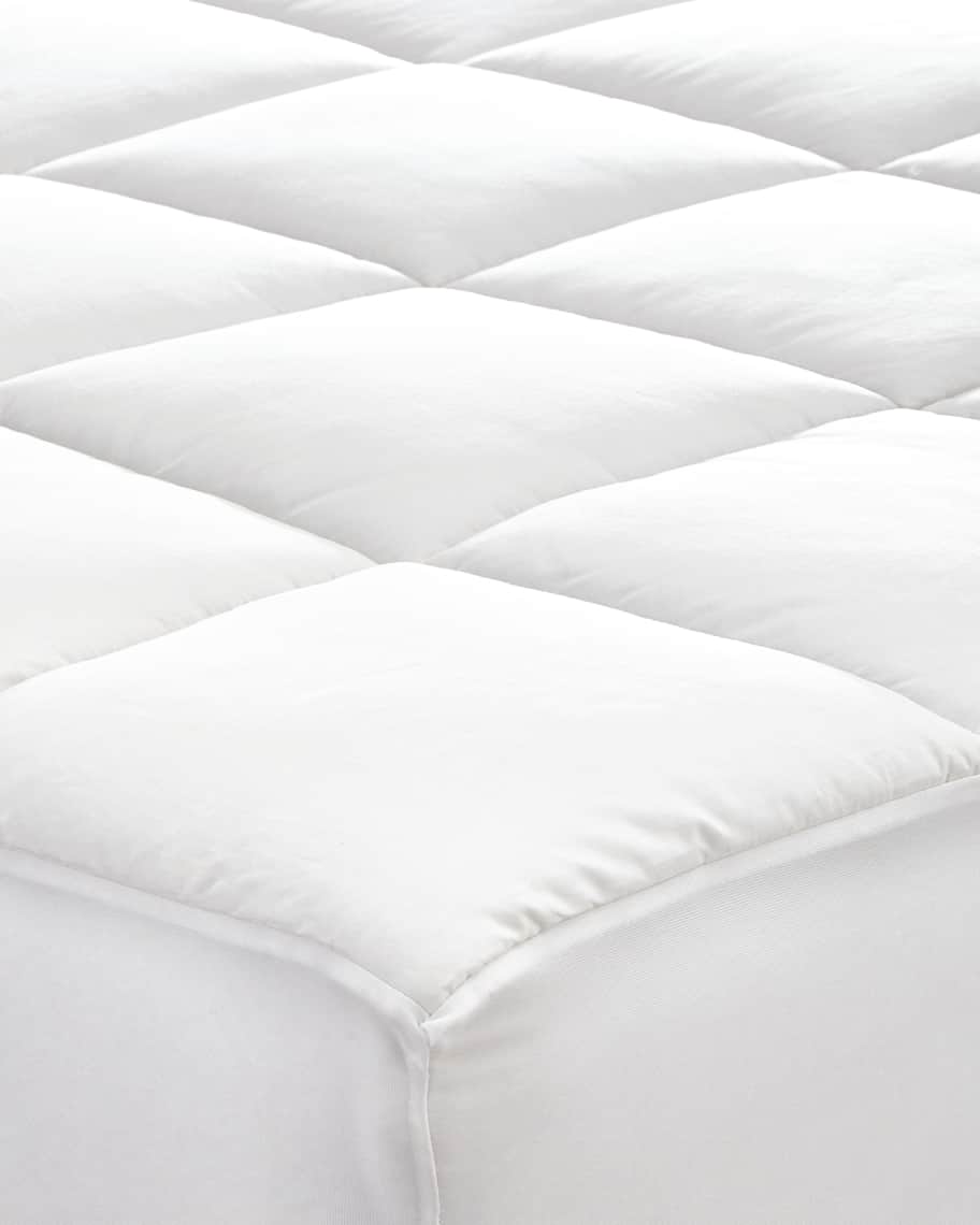 Image 1 of 1: Twin Fitted Mattress Pad