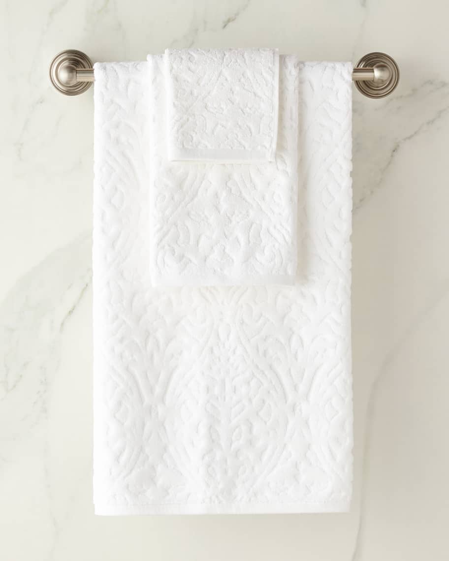 Image 1 of 4: Firenze Bath Towel