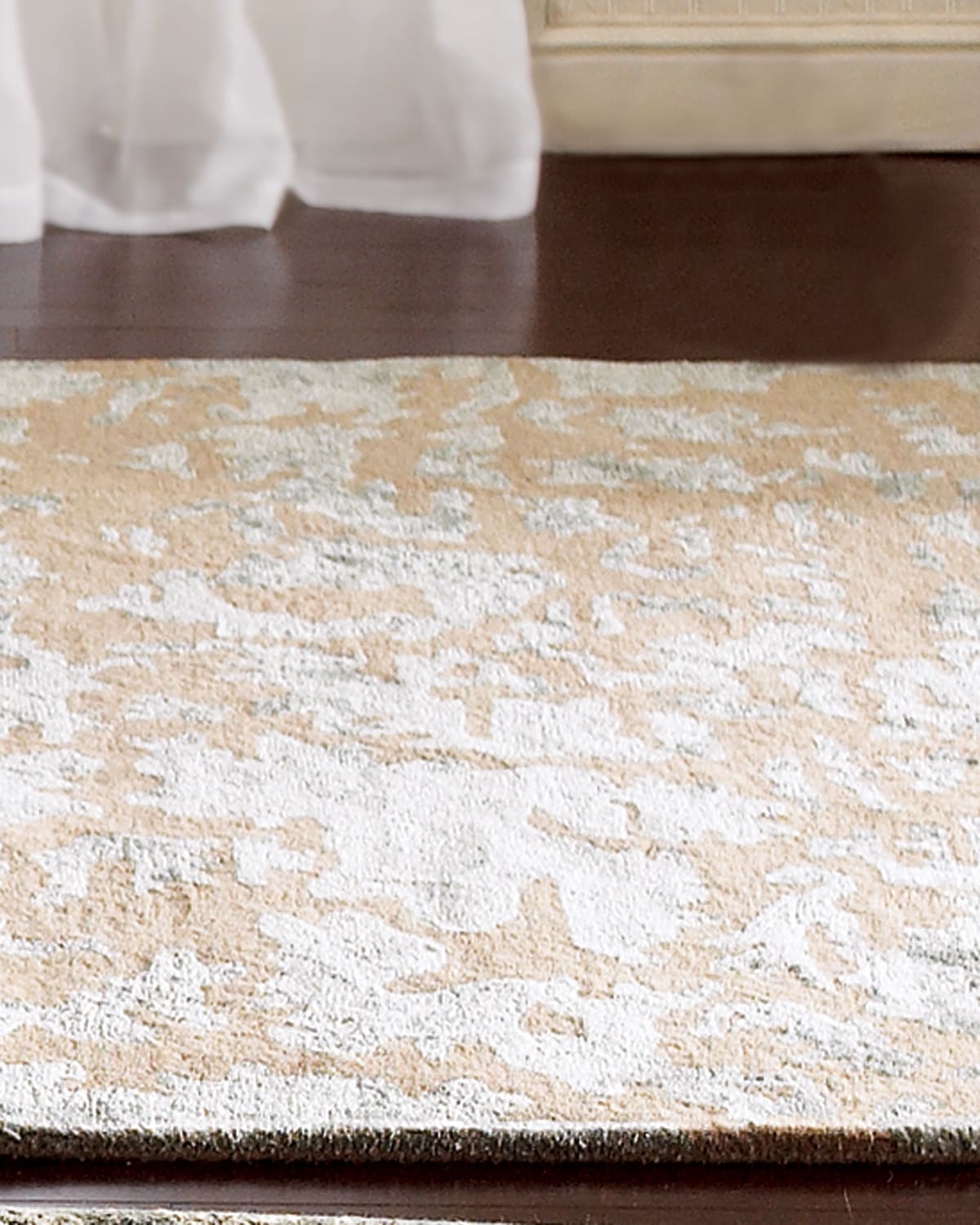 Reflection Shine Rug, 5' x 8'