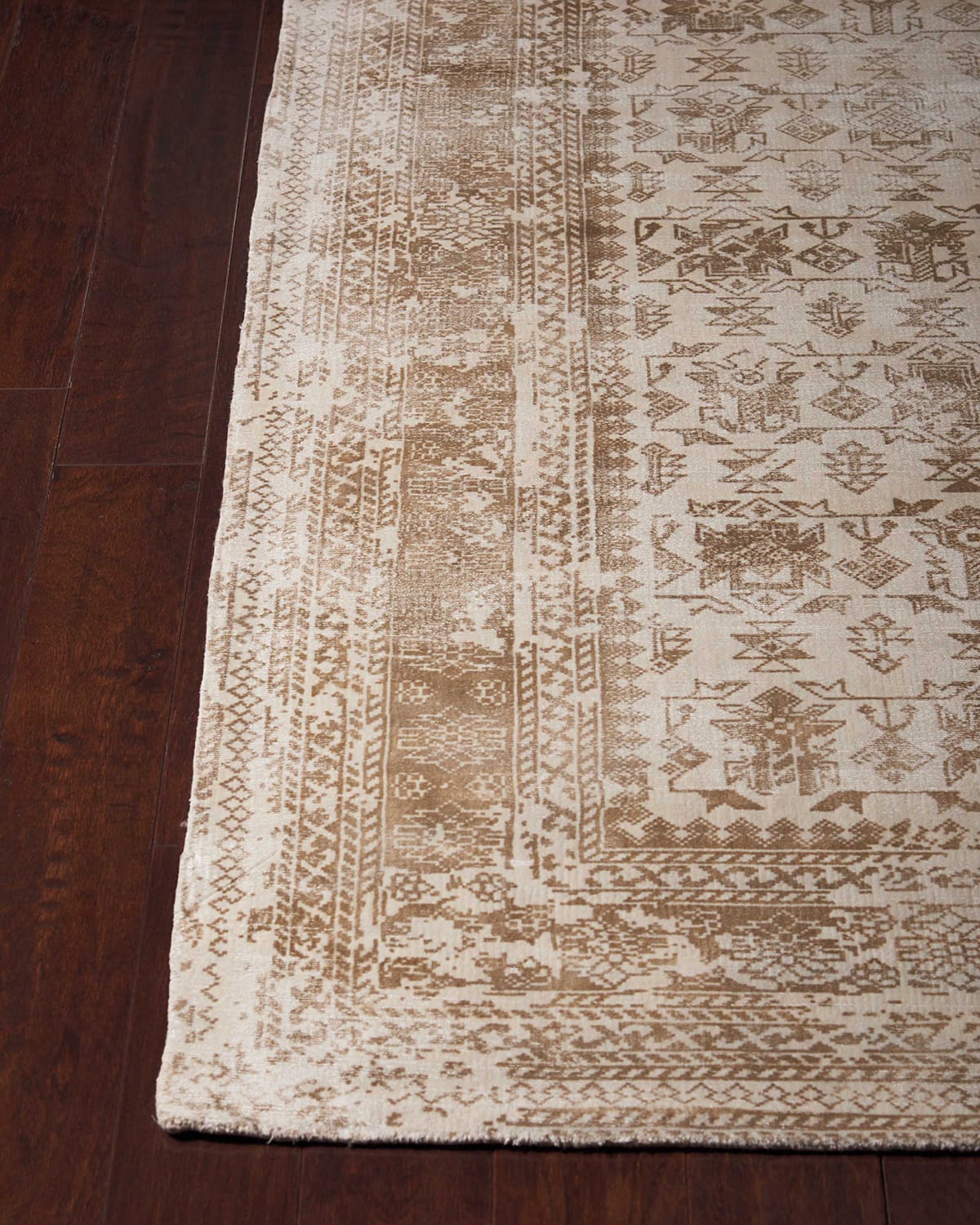 Lorraine Hand-Loomed Rug, 5' x 8'