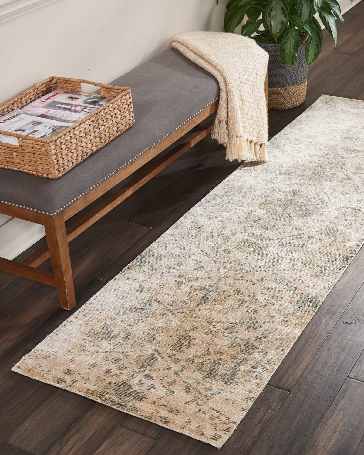 Svana Hand-Knotted Runner, 2' x 8'