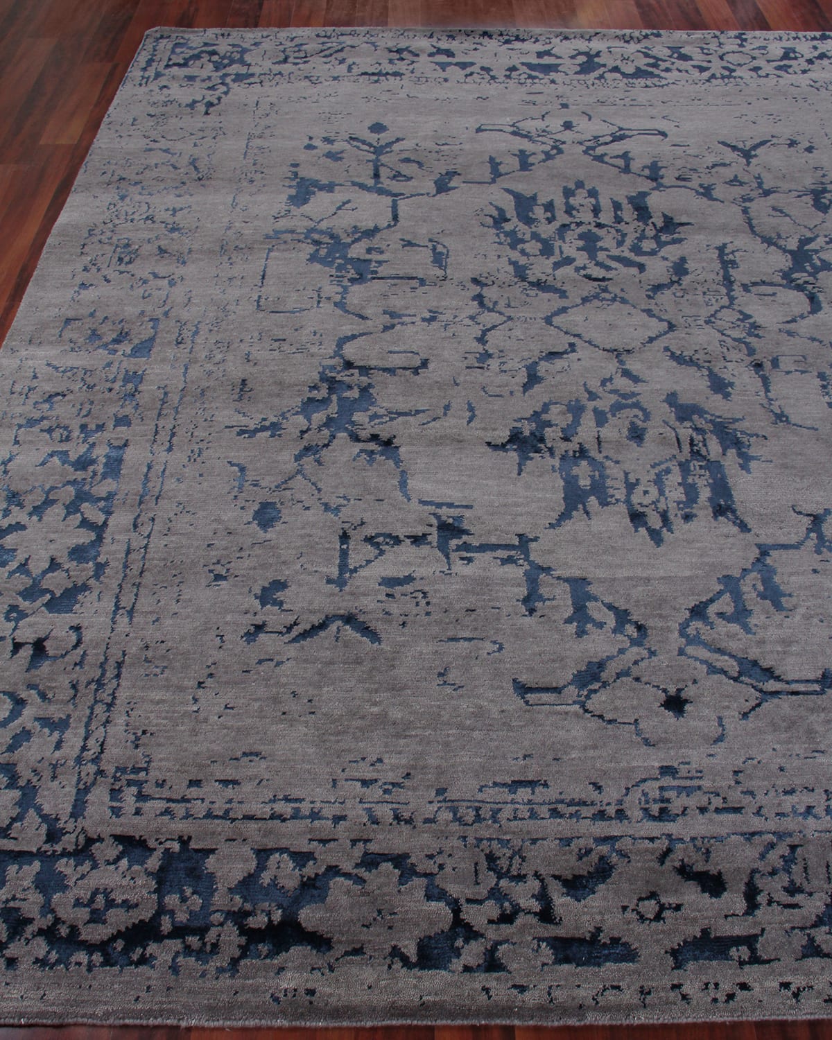 Niclan Hand-Loomed Rug, 9' x 12'