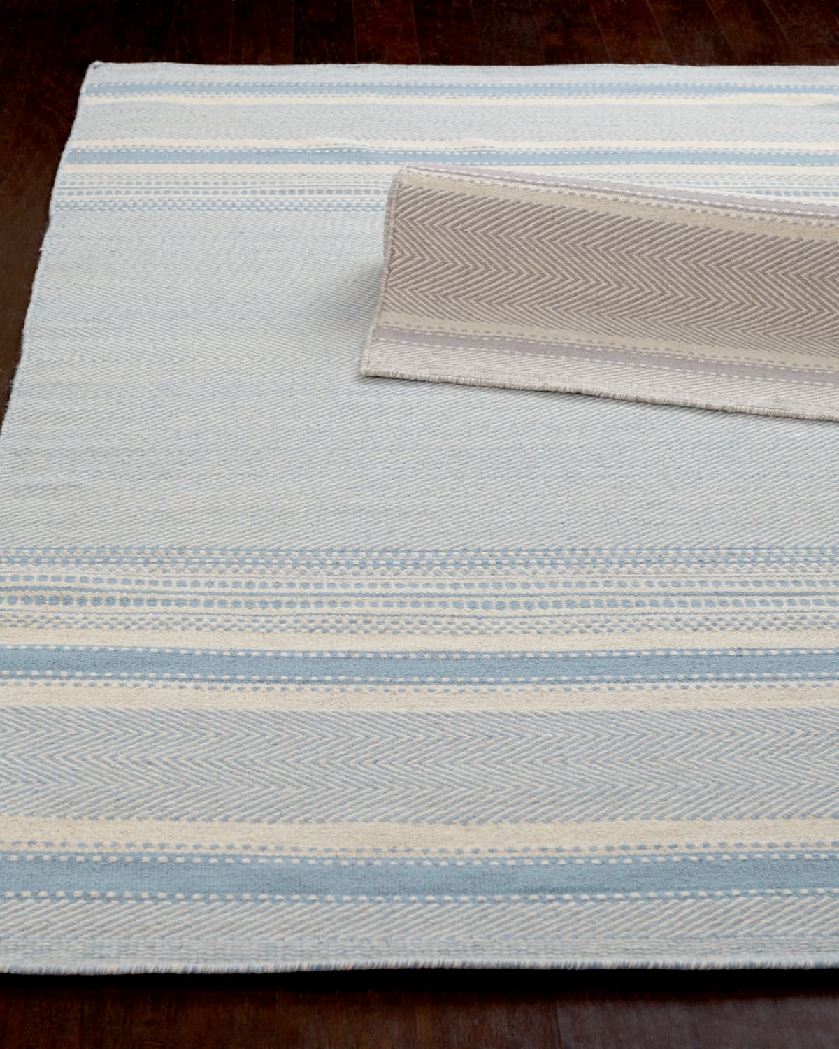 Mikko Flatweave Rug, 5' x 8'