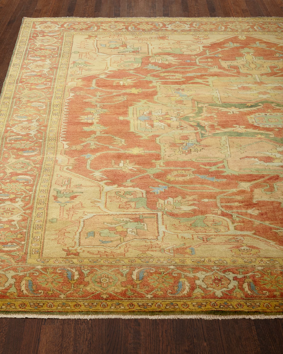 Tribute Medallion Runner, 3' x 8'