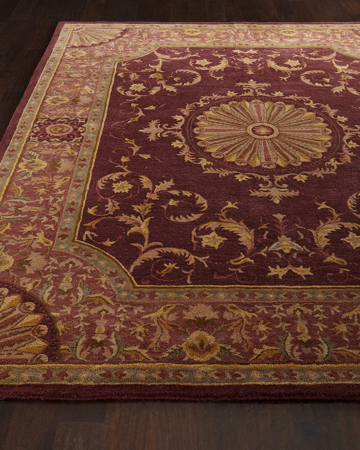 Burgundy Oaks Rug, 4' x 6'