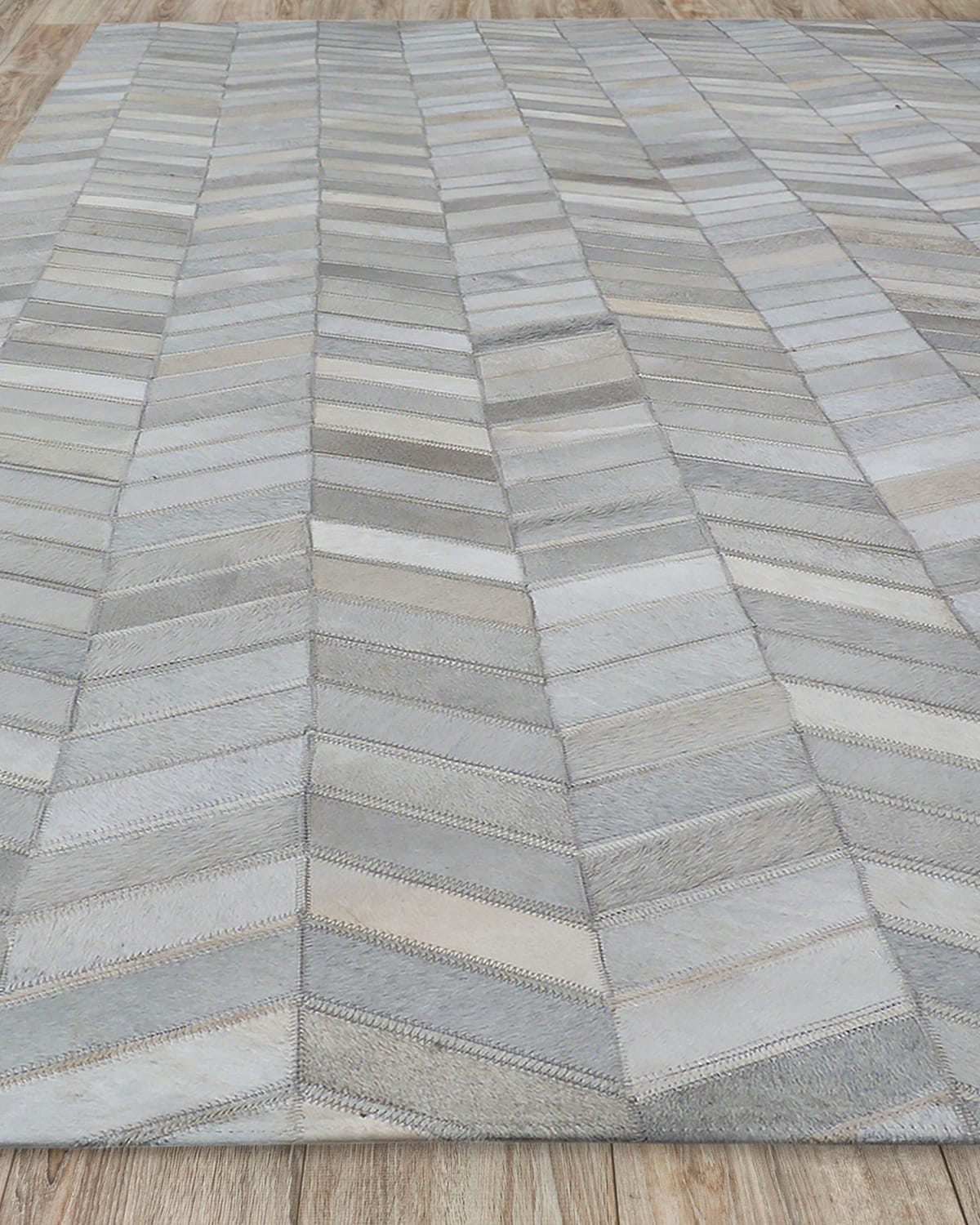 Nazara Hairhide Rug, 5' x 8'