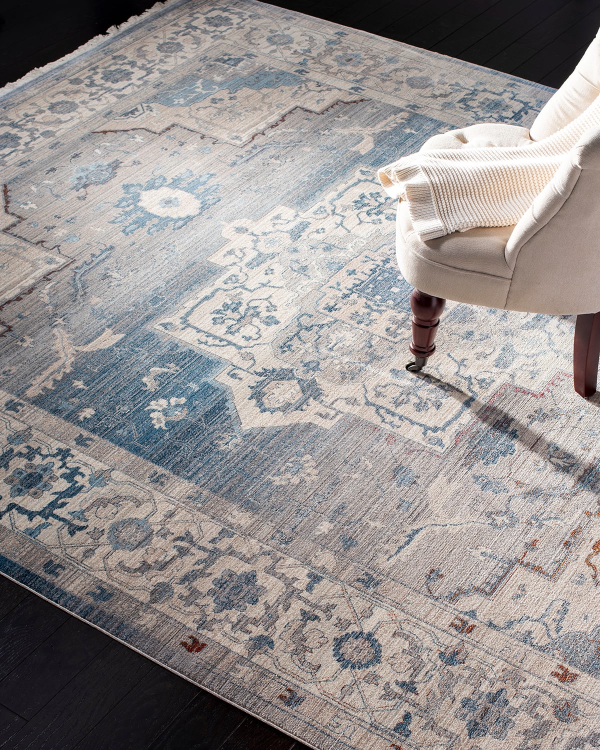 Dealey Power-Loomed Rug, 6' x 9'