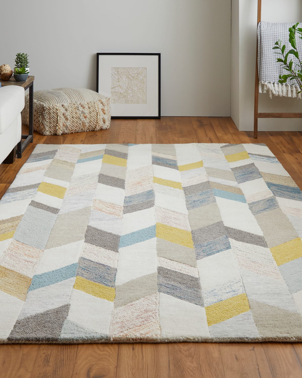 Binada Graphic Chevron Tufted Rug, 8' x 11'