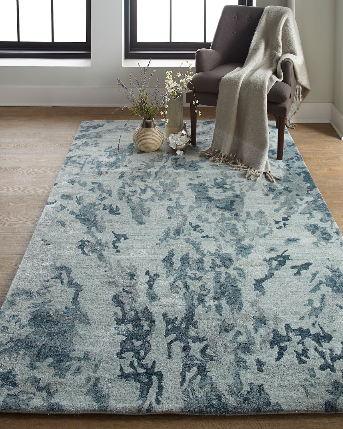 Orwell Contemporary Abstract Rug, 2' x 3'