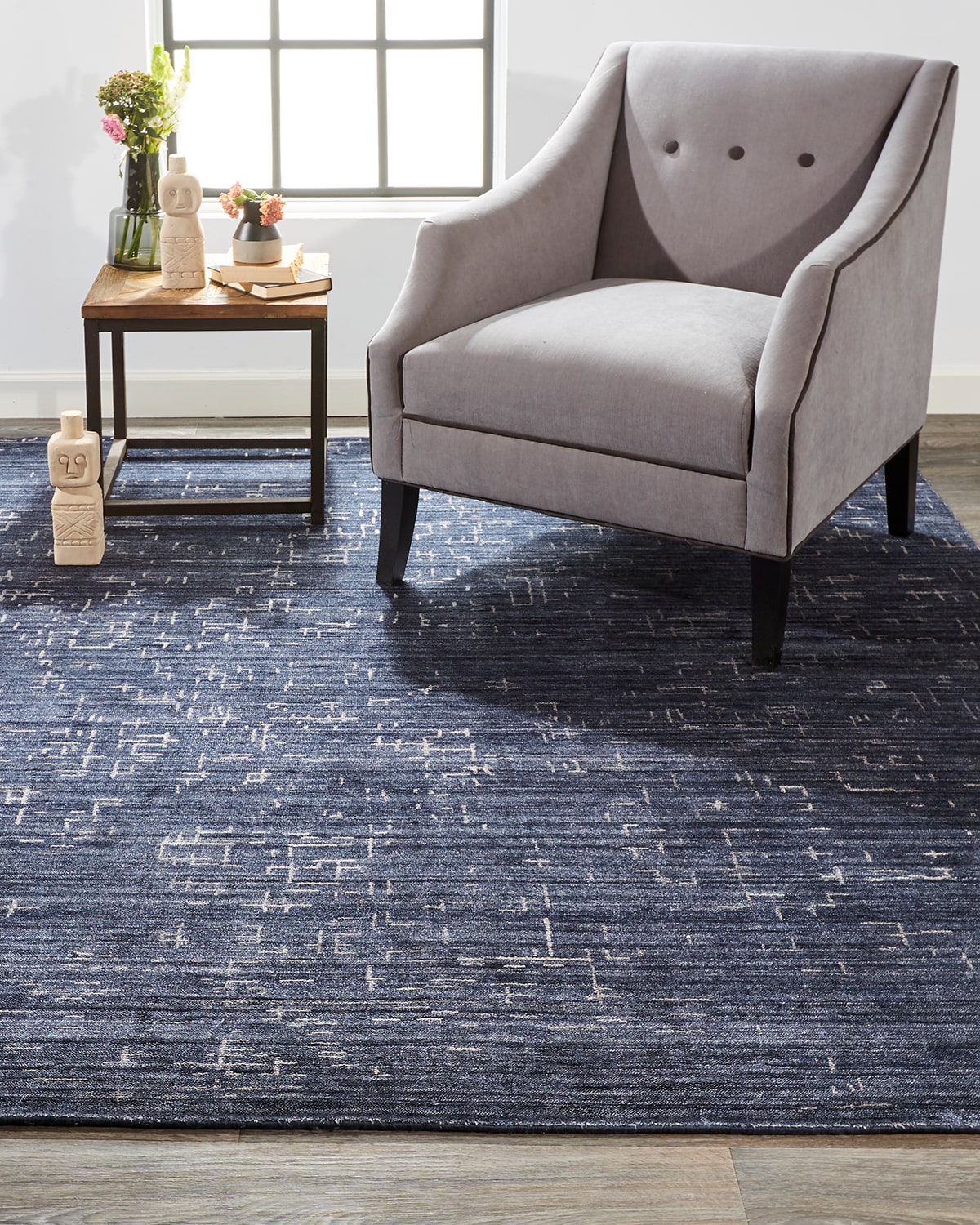 Miska Modern Abstract Minimalist Rug, 2' x 3'