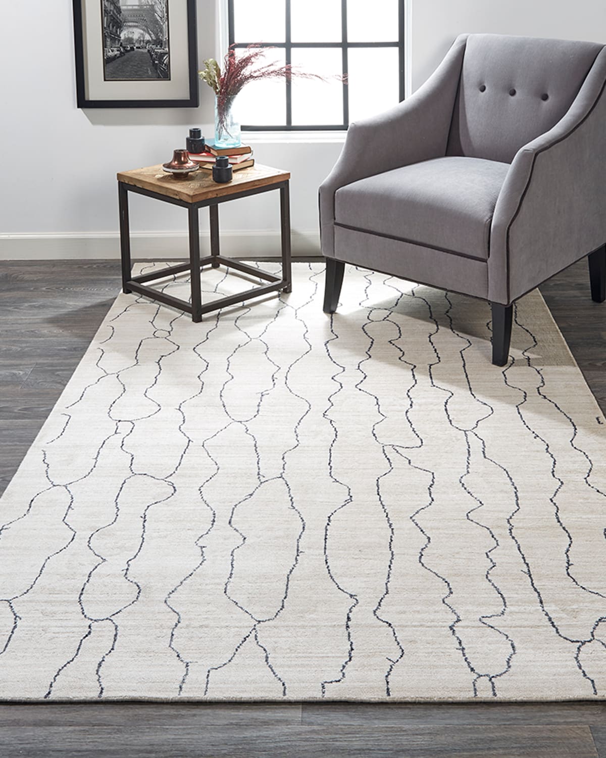 Miska Modern Abstract Minimalist Rug, 4' x 6'