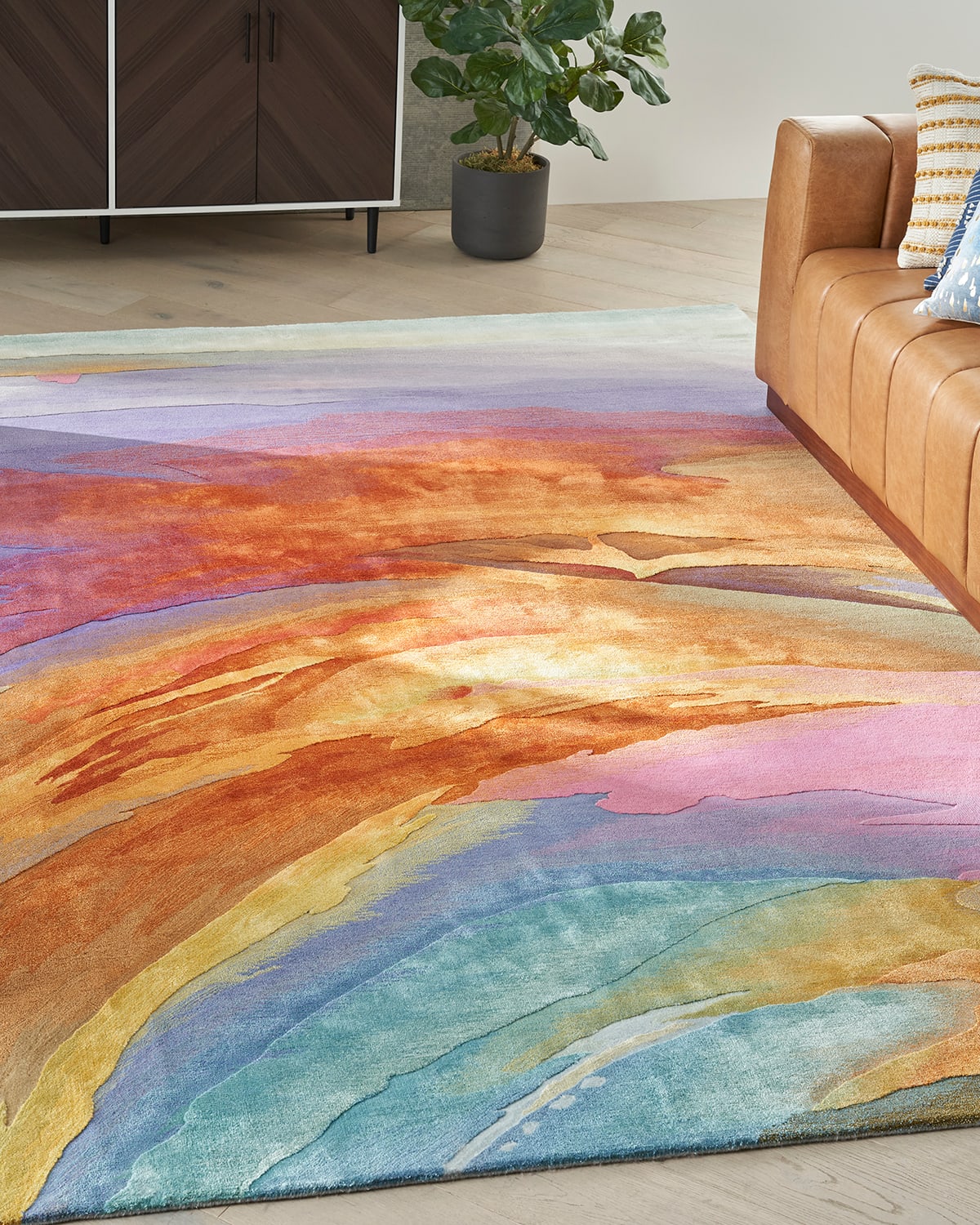 Bright Hand-Tufted Rug, 4' x 6'