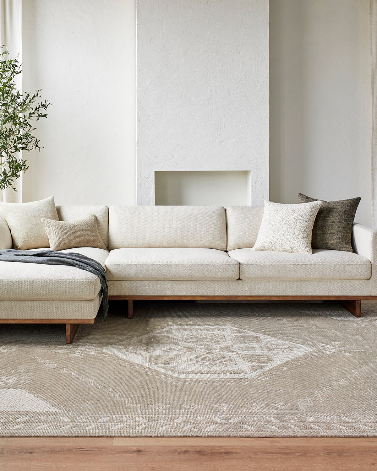 Johannes Hand-Knotted Rug, 8' x 11'