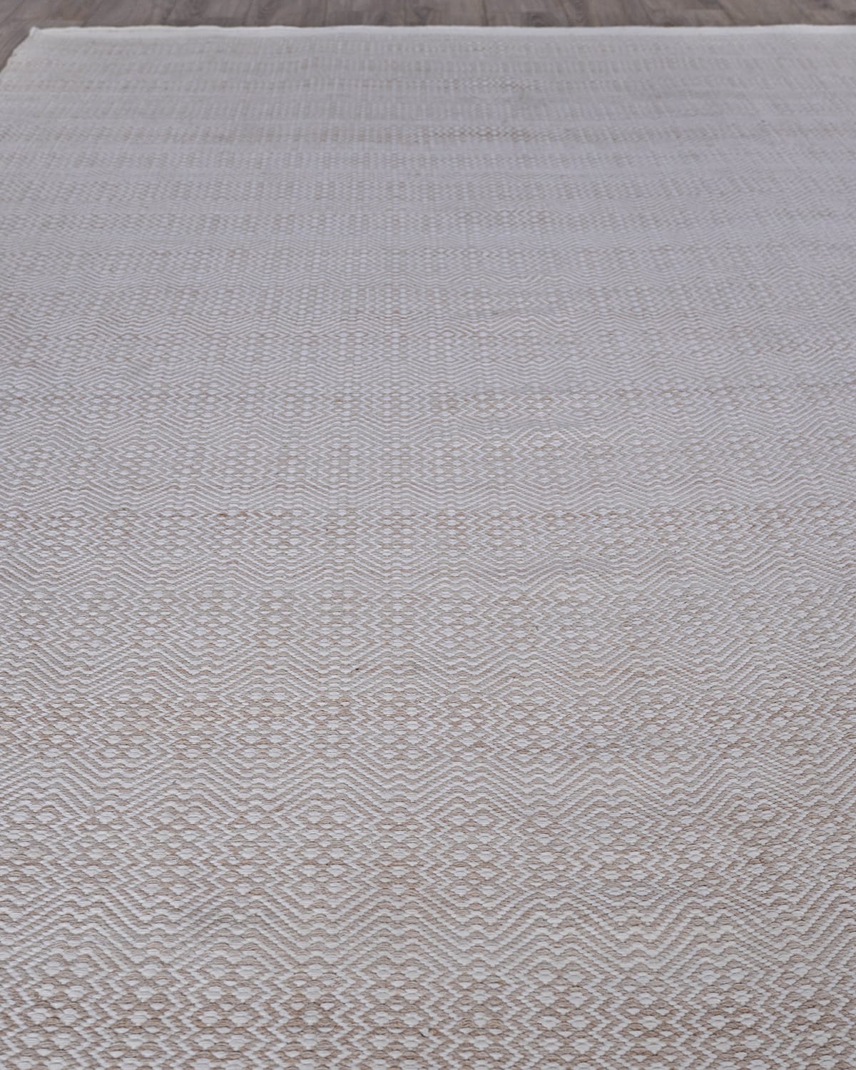 Naomi Indoor/Outdoor Flat-Weave Rug, 6' x 9'