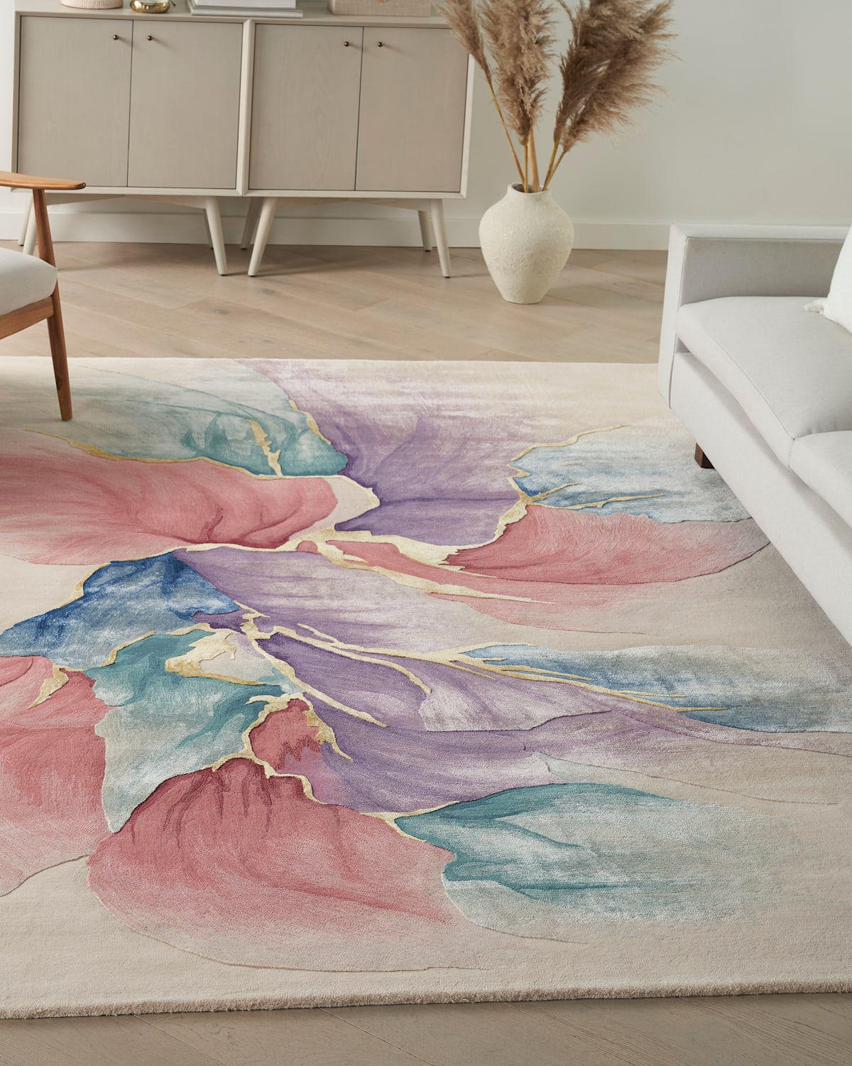 Petals in Ivory Hand-Tuftes Rug, 8' x 10'