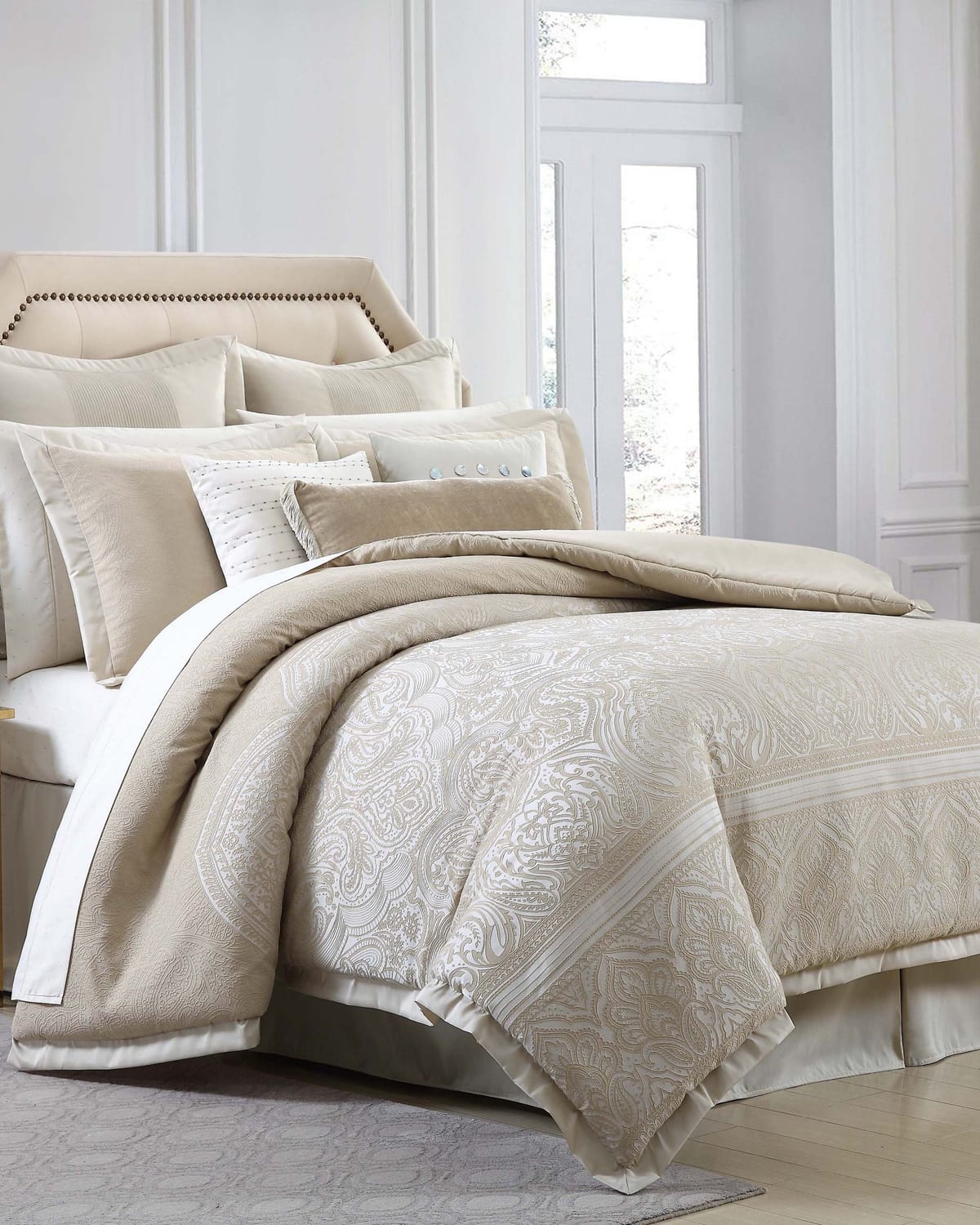 Image Charisma Bellissimo Queen Comforter Set