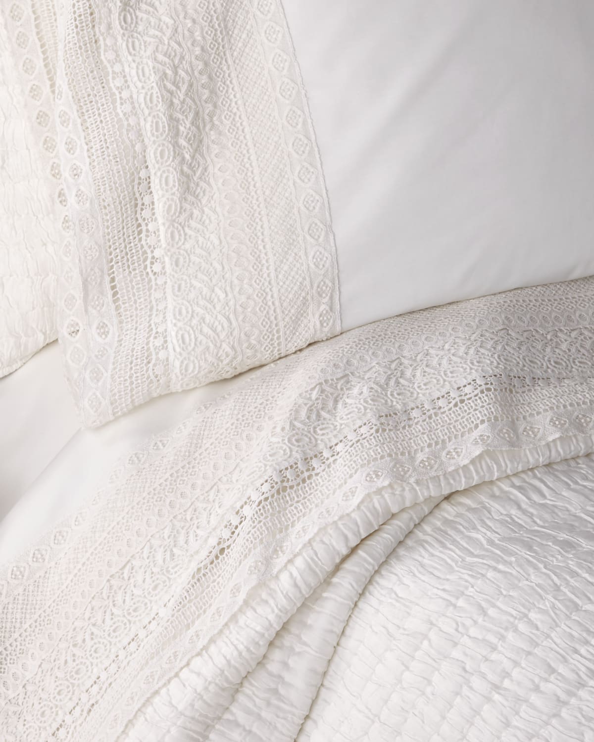 Image Amity Home Bellamy King Flat Sheet Set