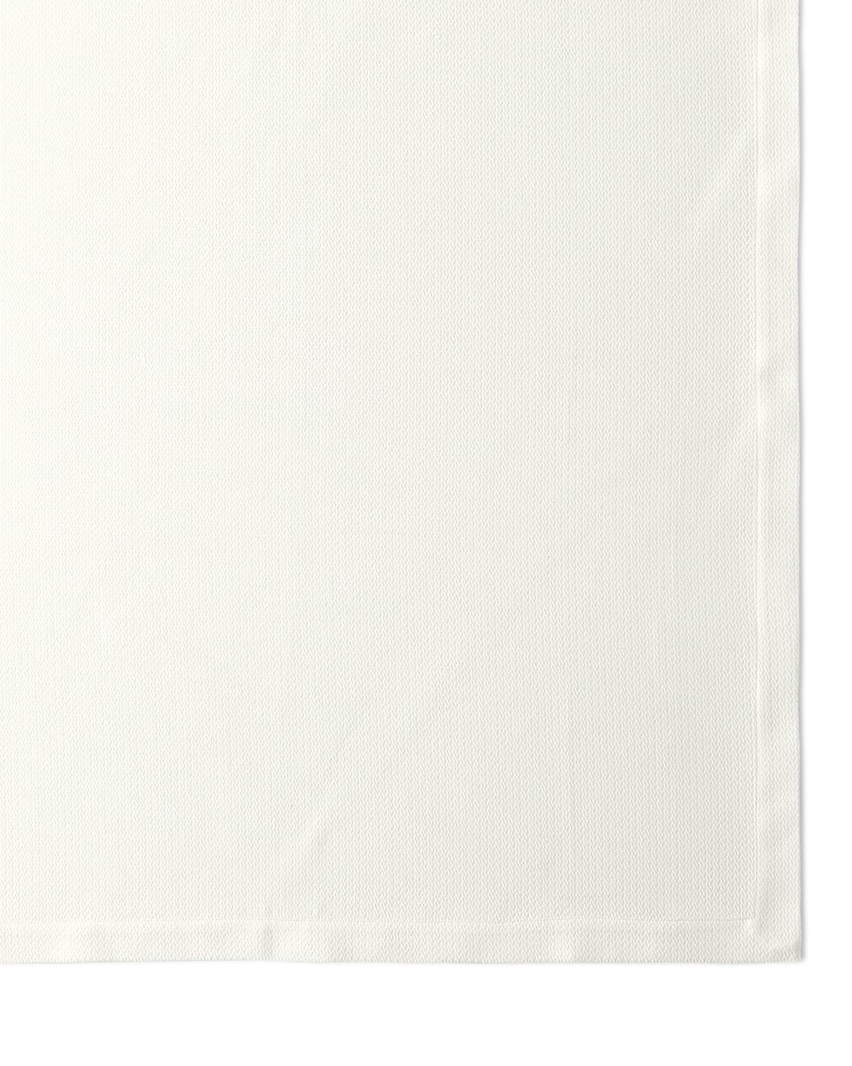 Image Sferra Easy Care Oblong Tablecloth, 70" x 126"