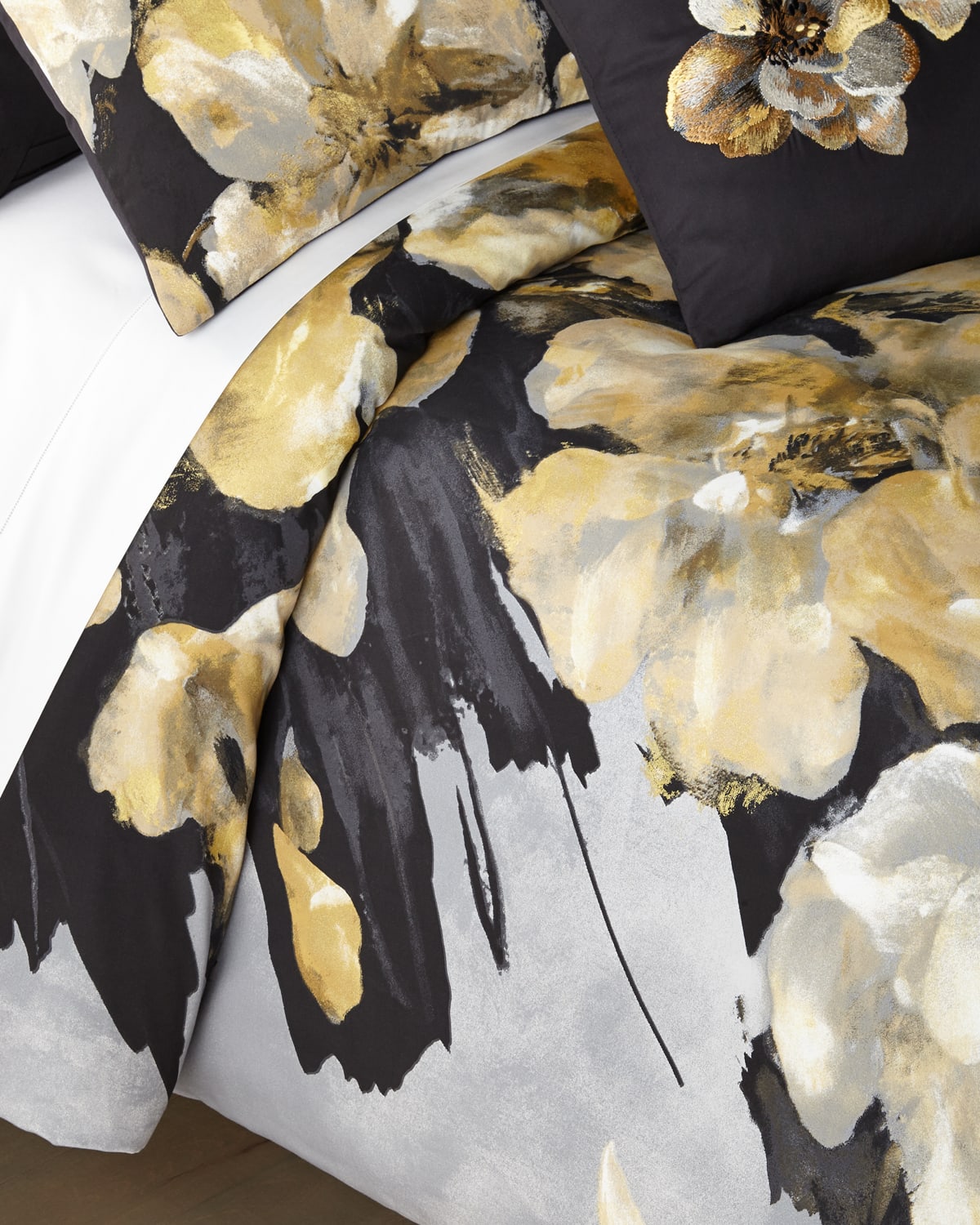 Image Natori Casa Noir Mini Full/Queen Comforter Set