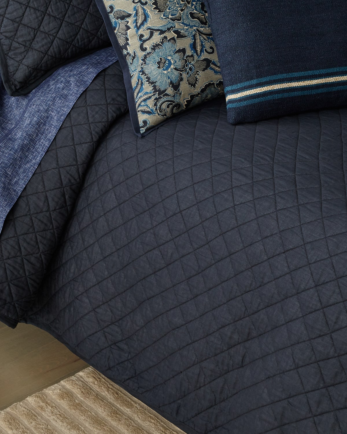 Image Ralph Lauren Home Tait King Quilt