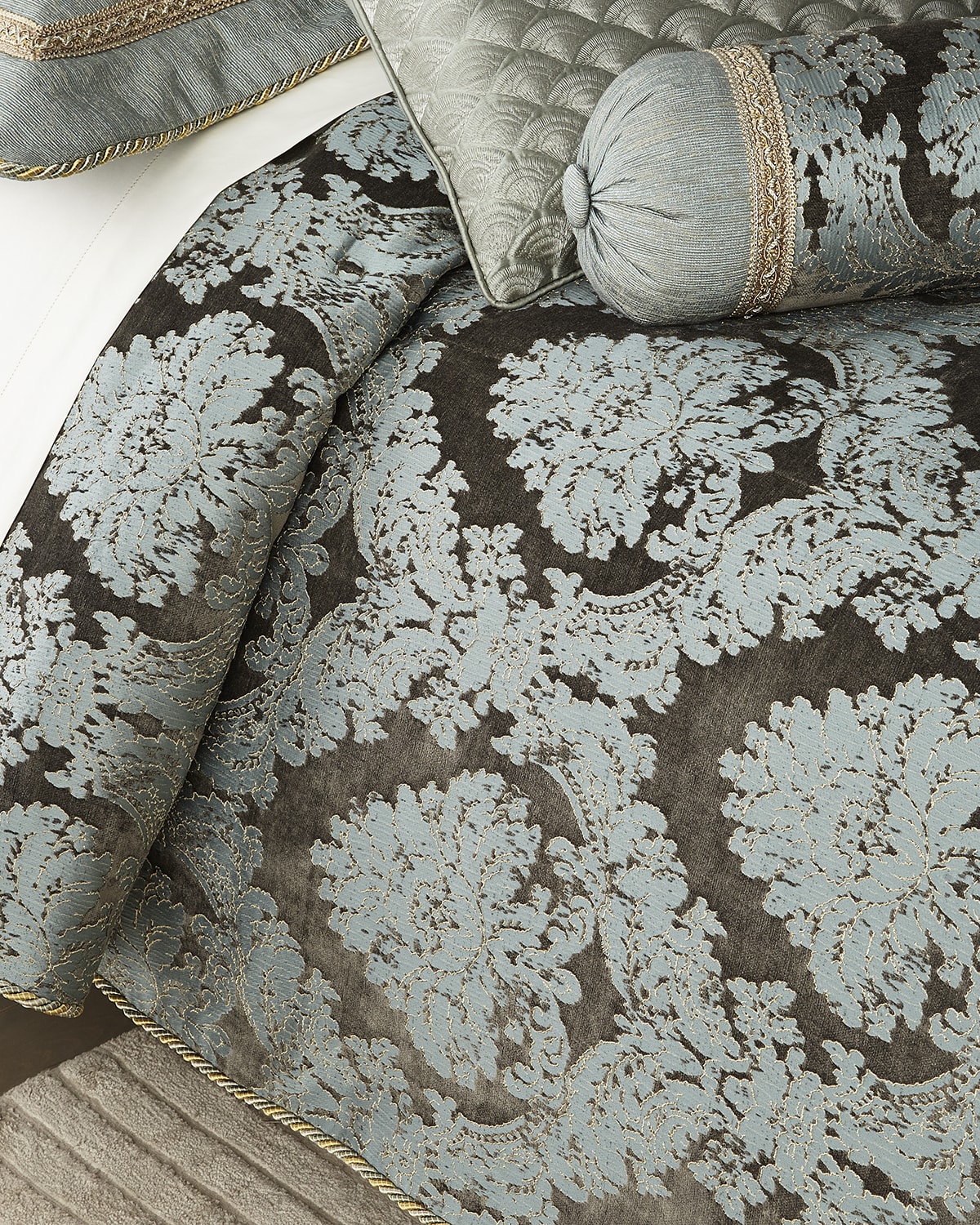 Image Austin Horn Collection Radiance 3-Piece Comforter Set, King