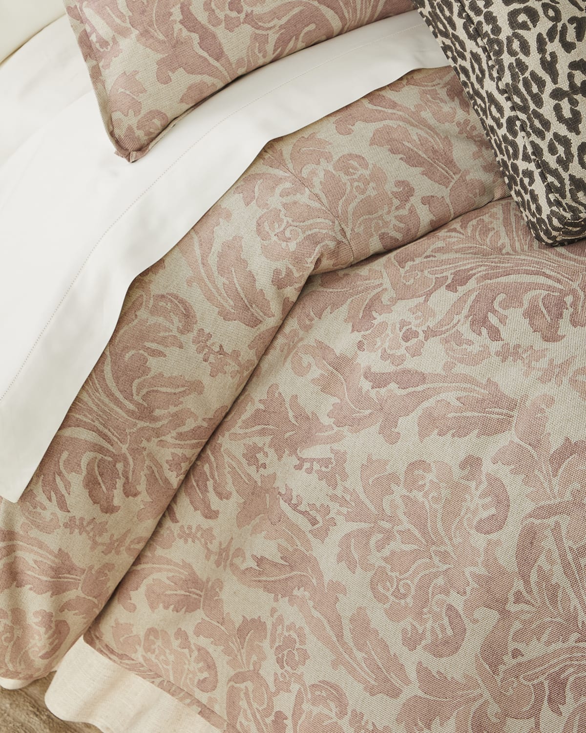 Image 25 Mackenzie Lane Bella King Duvet
