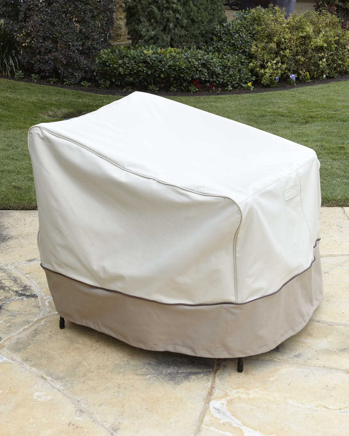 Image Outdoor Lounge Chair Cover