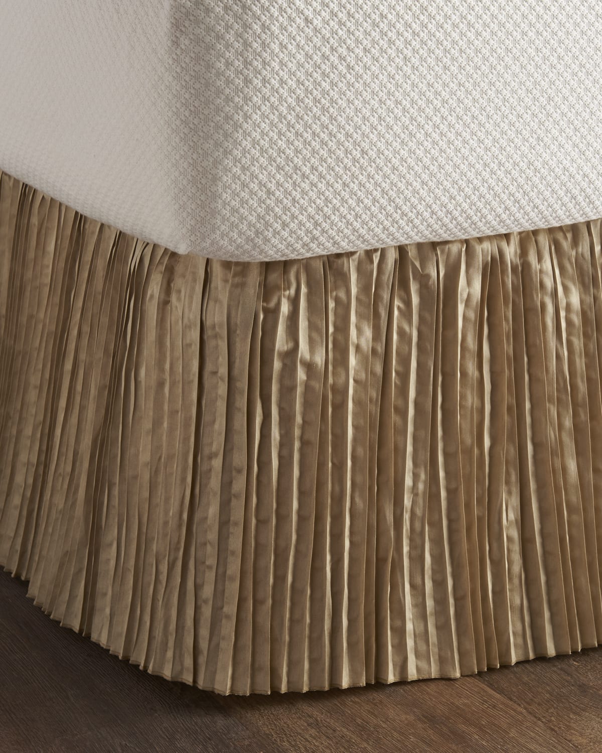 Image Austin Horn Collection Antoinette Dust Skirt, Queen