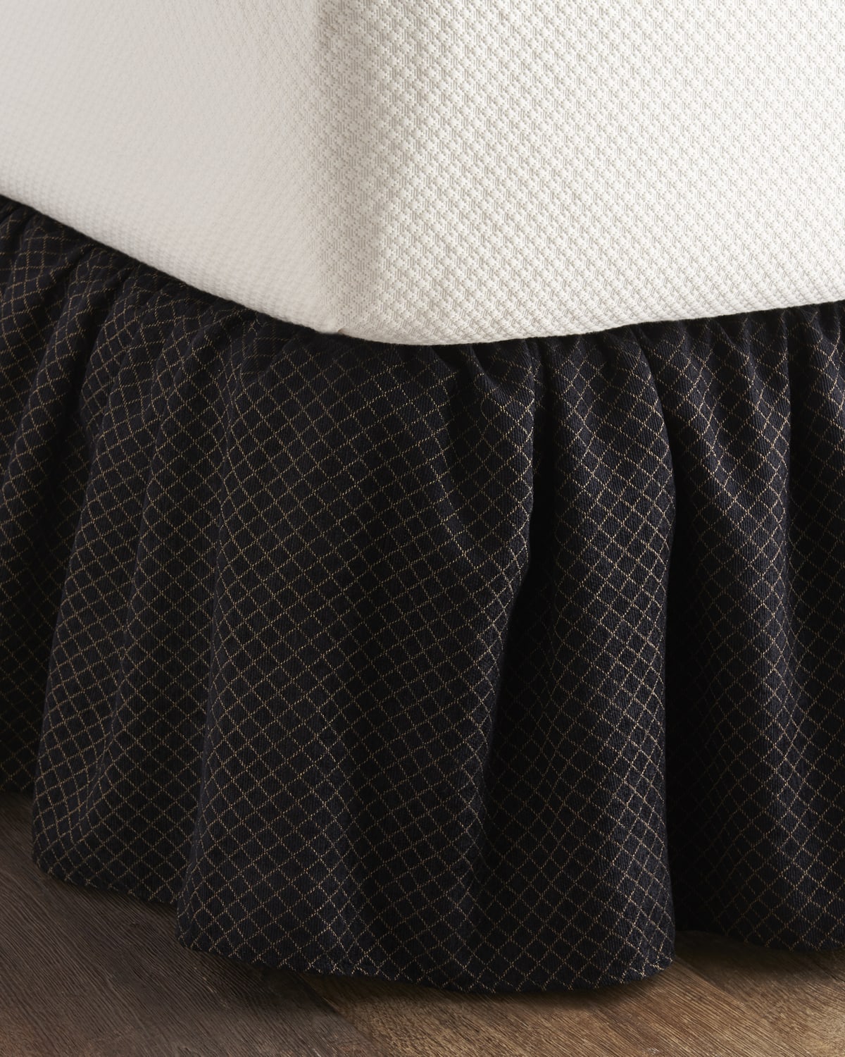 Image Austin Horn Collection Gustone Dust Skirt, King