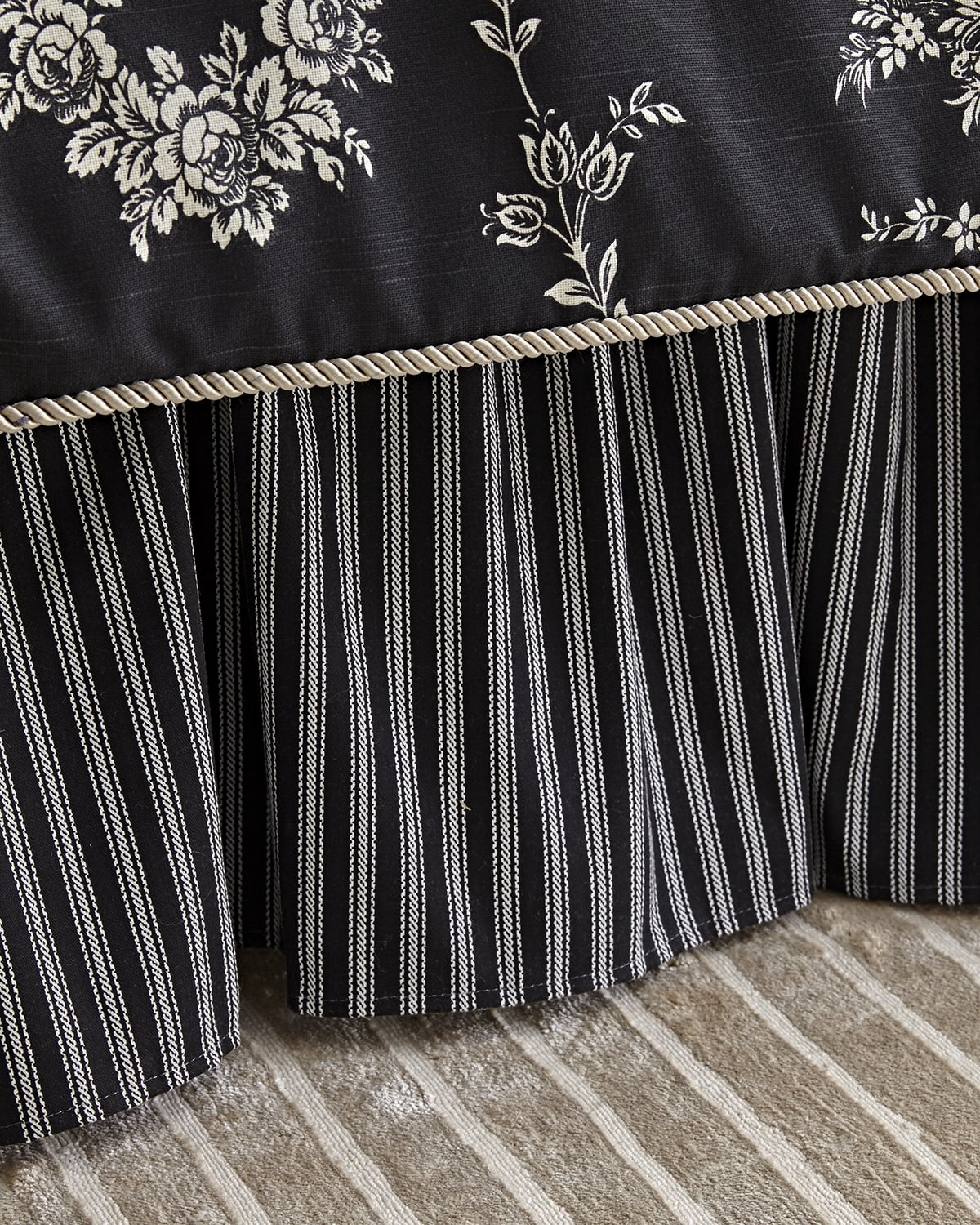 Image Sherry Kline Home "French Toile" Dust Skirt, QUEEN