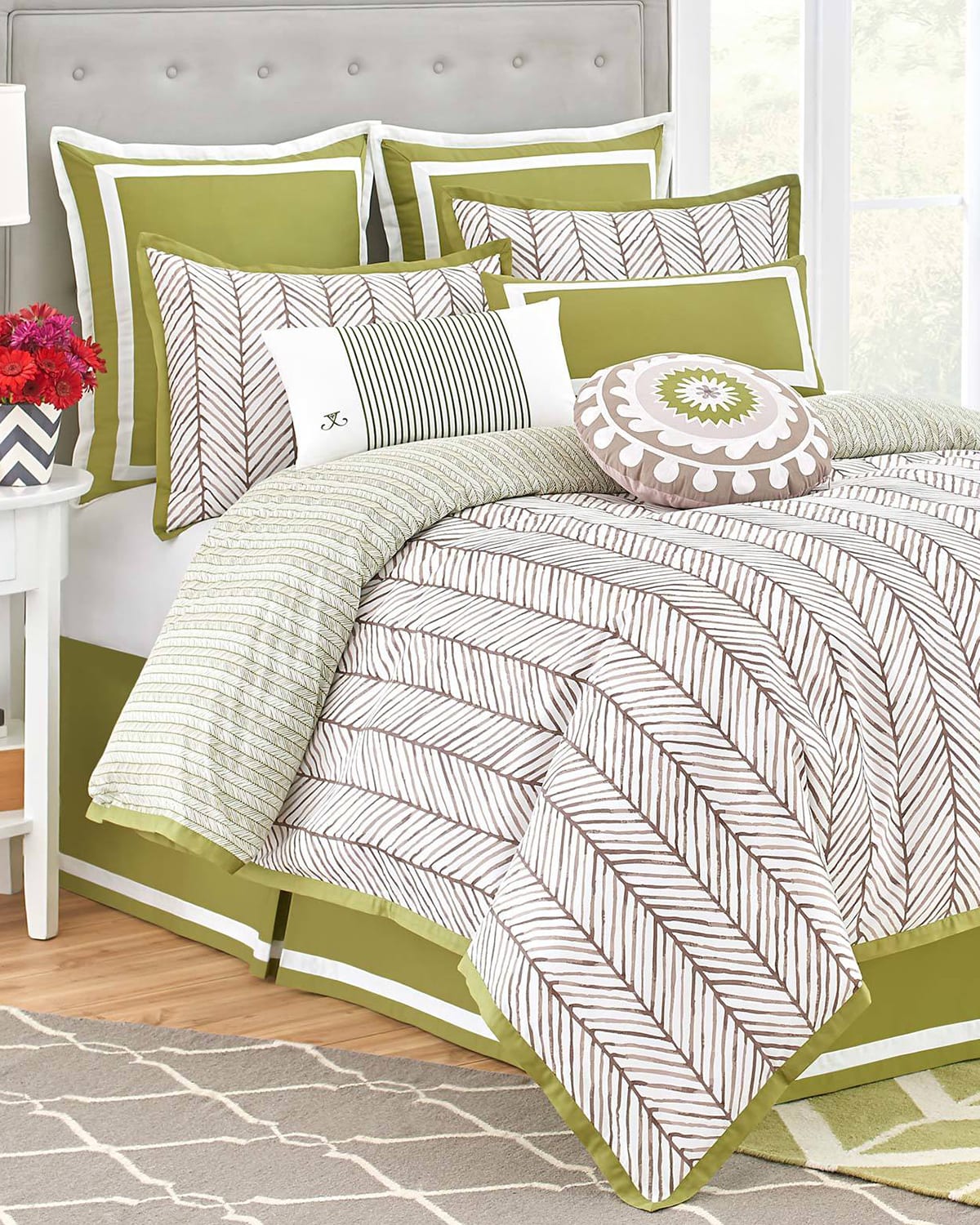 Image Westpoint Home King Arrows 4-Piece Comforter Set