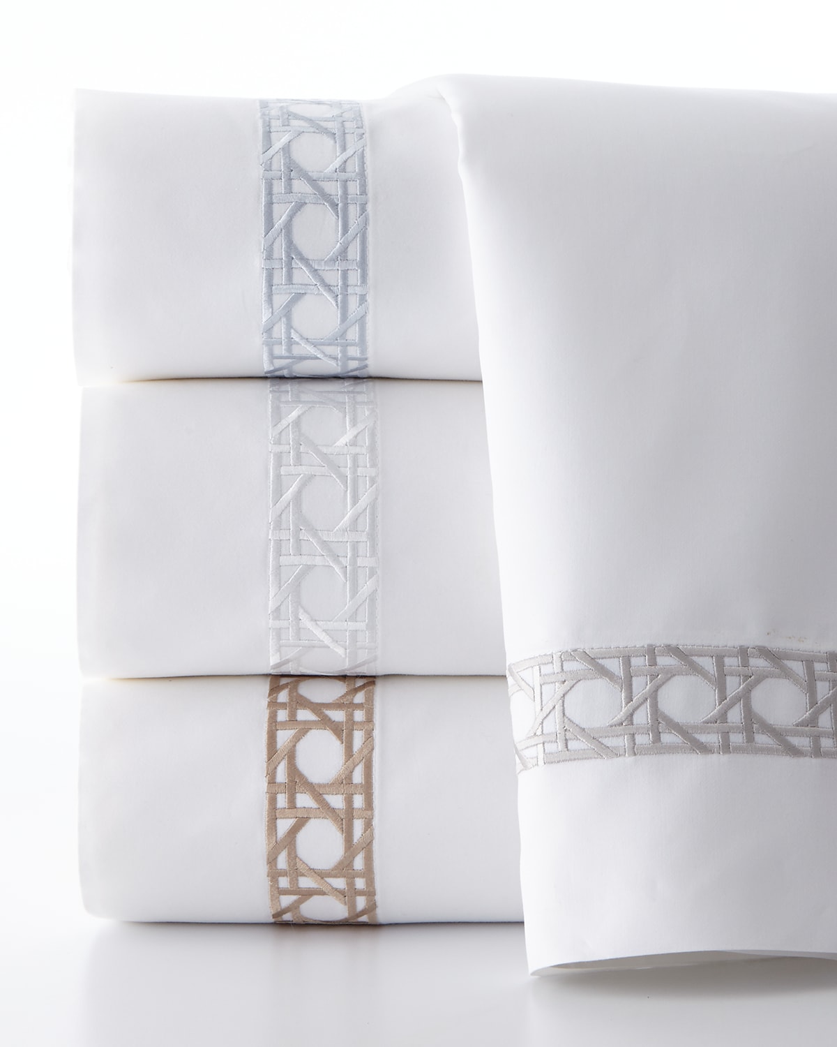 Image Sferra 3-Piece Cane-Embroidered Full/Queen Duvet Set