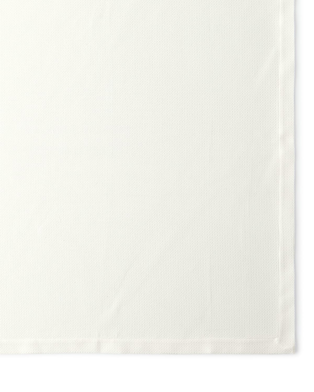Image Sferra Easy Care Oblong Tablecloth, 70" x 108"