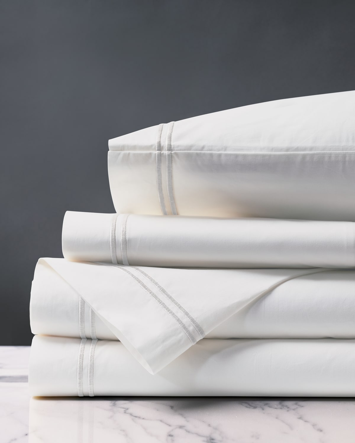Image Eastern Accents Enzo Sheet Set