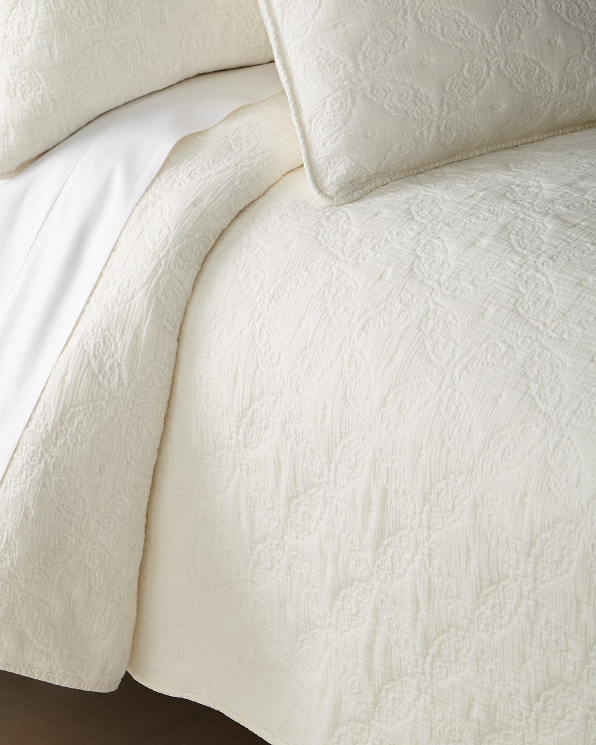 Image TL at Home Adley Coverlet