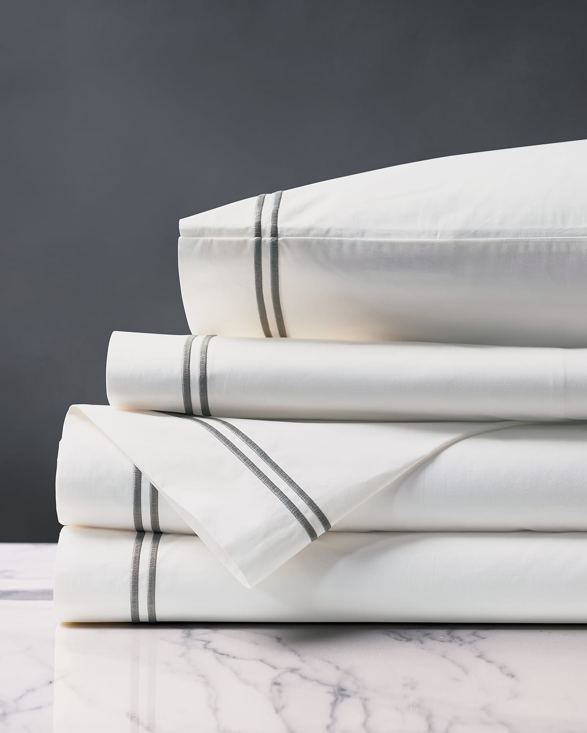 Image Eastern Accents Enzo Sheet Set