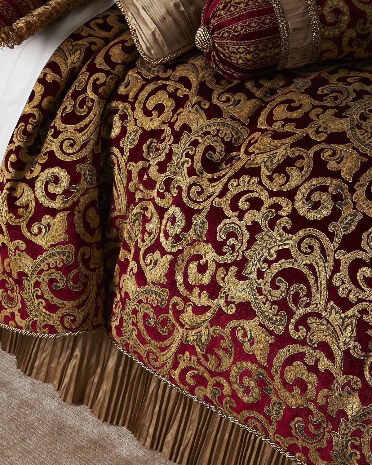 Image Austin Horn Collection Remington 3-Piece Comforter Set, King