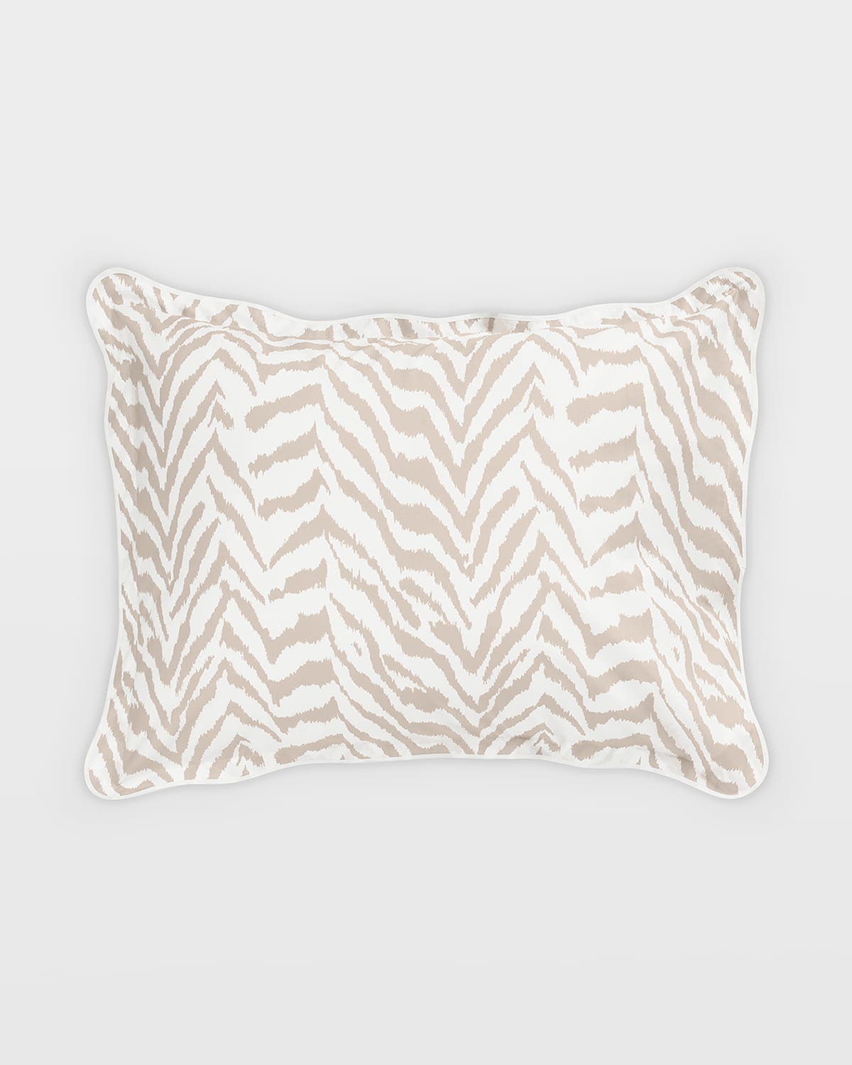 Image Matouk Schumacher Quincy Standard Sham