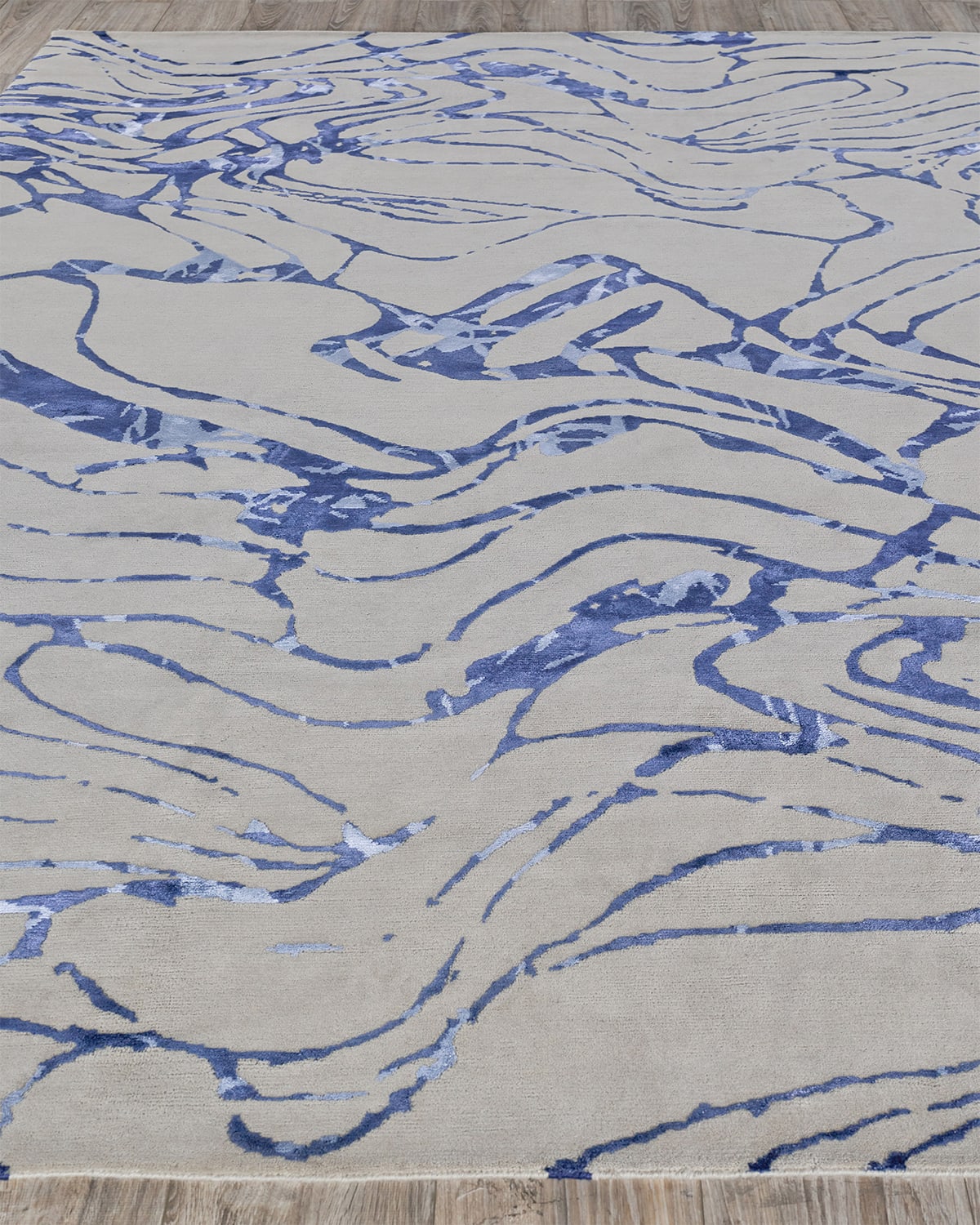 Image Exquisite Rugs Eero Hand-Knotted Rug, 6' x 9'