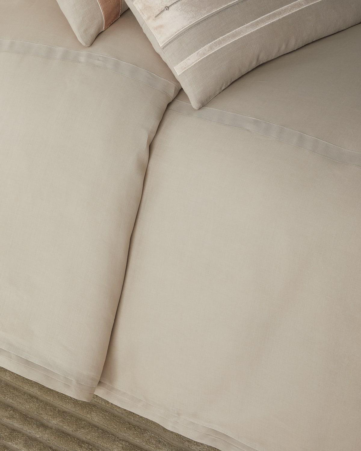Image Lili Alessandra Bloom King Double Flange Duvet Cover