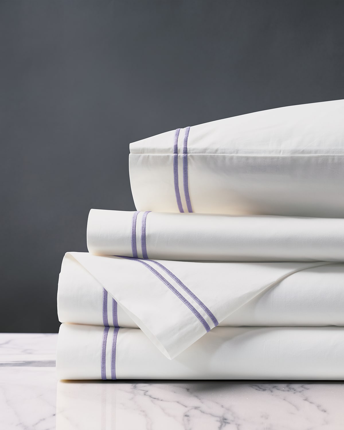 Image Eastern Accents Enzo 200 Thread Count Sheet Set