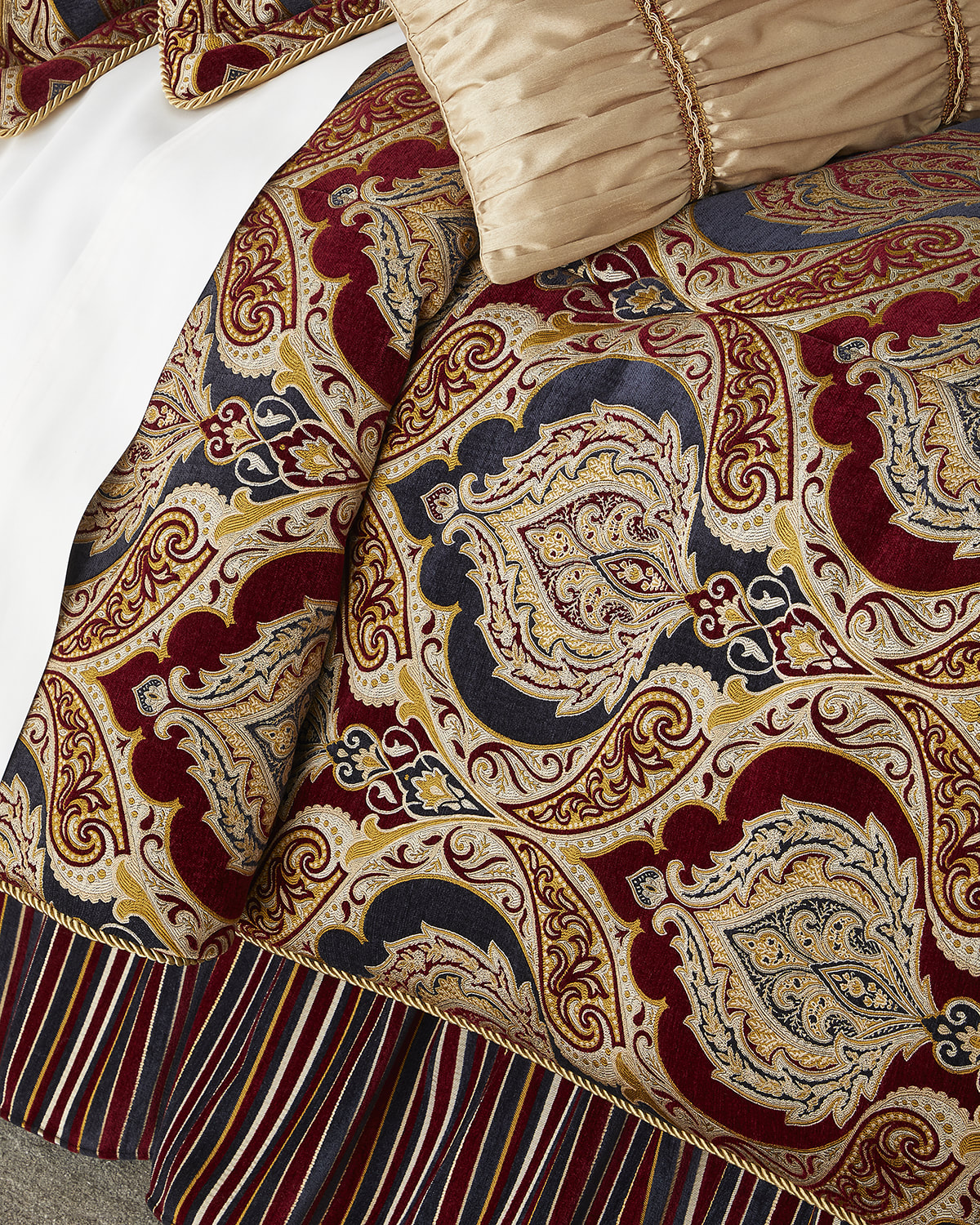 Image Austin Horn Collection Cantori 3-Piece Comforter Set, Queen