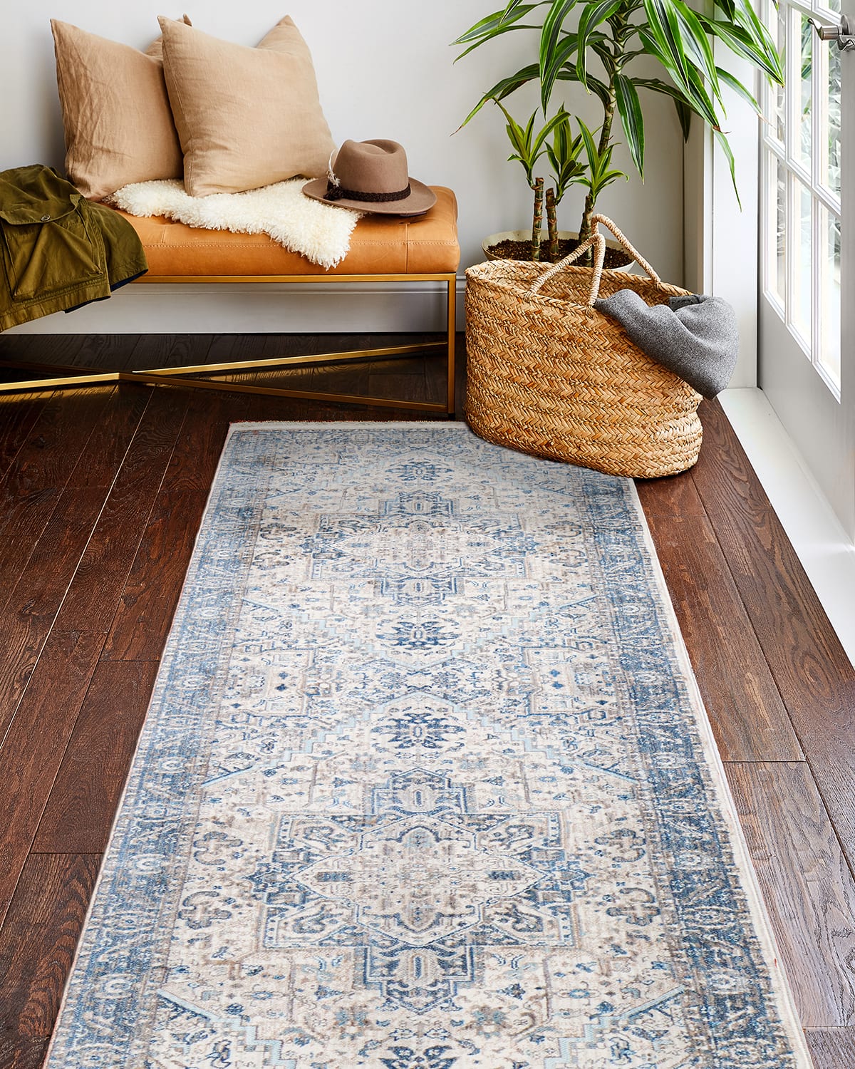 Image Carlotta Power-Loomed Rug, 3' x 8'