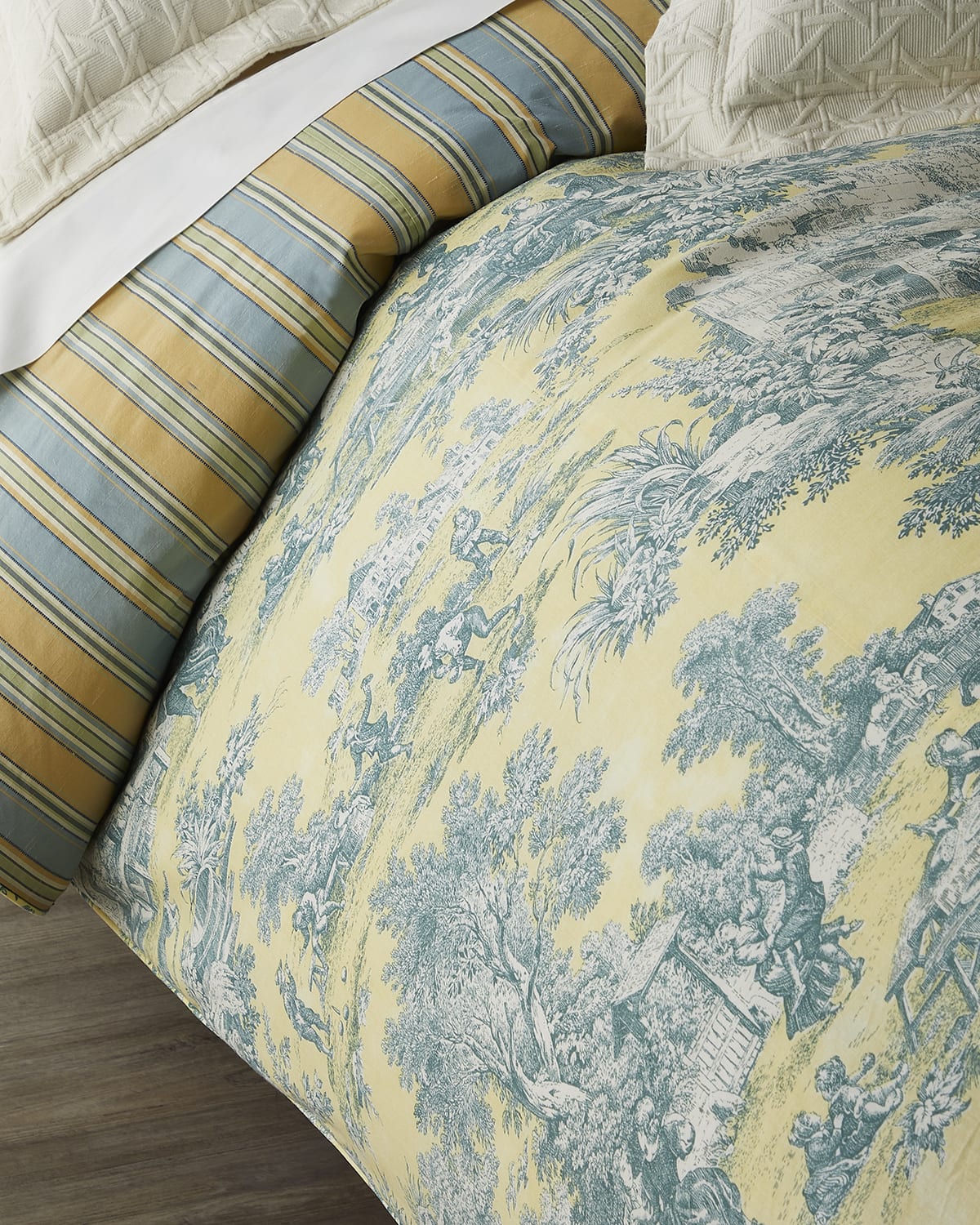 Image Legacy Lutece Seres Queen Duvet Cover 