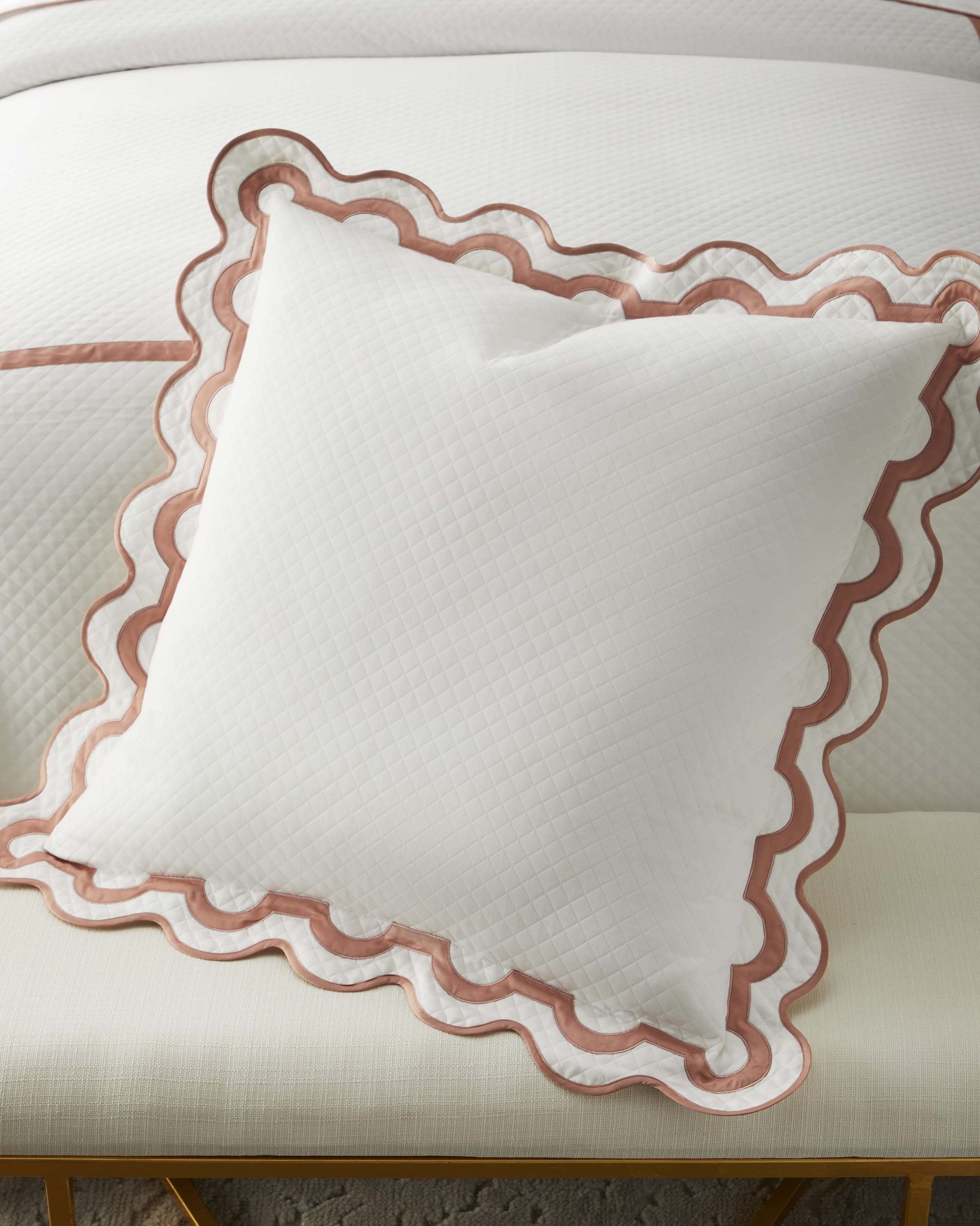 Image Matouk Mirasol Matelasse Euro Sham