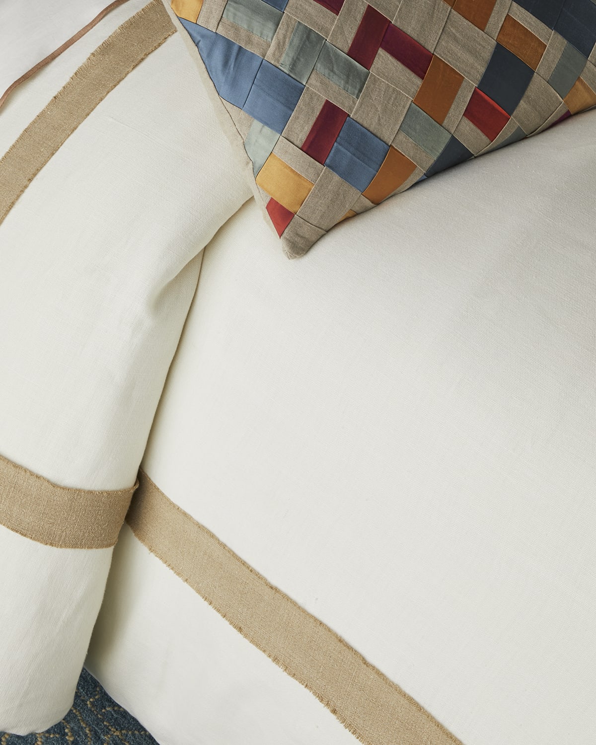 Image Amity Home Brady Duvet, King
