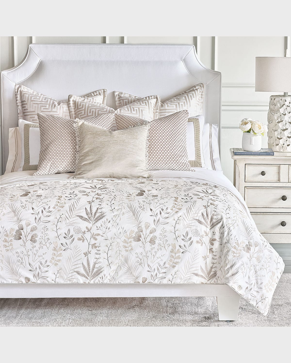 Image Barclay Butera by Eastern Accents Sussex Embroidered Duvet Cover, KG